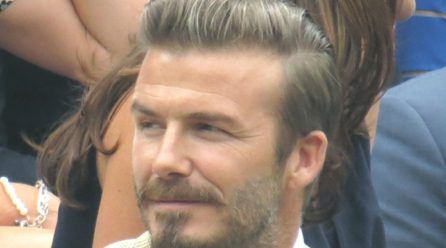 就活にもおすすめなネオ七三分け！セット方法とおすすめのグリース！