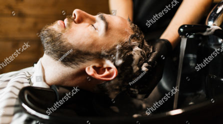 夏が終わるまでにやっておきたい縮毛のヘアケアとは？