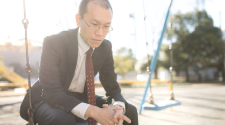 白髪が増えてきたら髪を染めた方が良い？