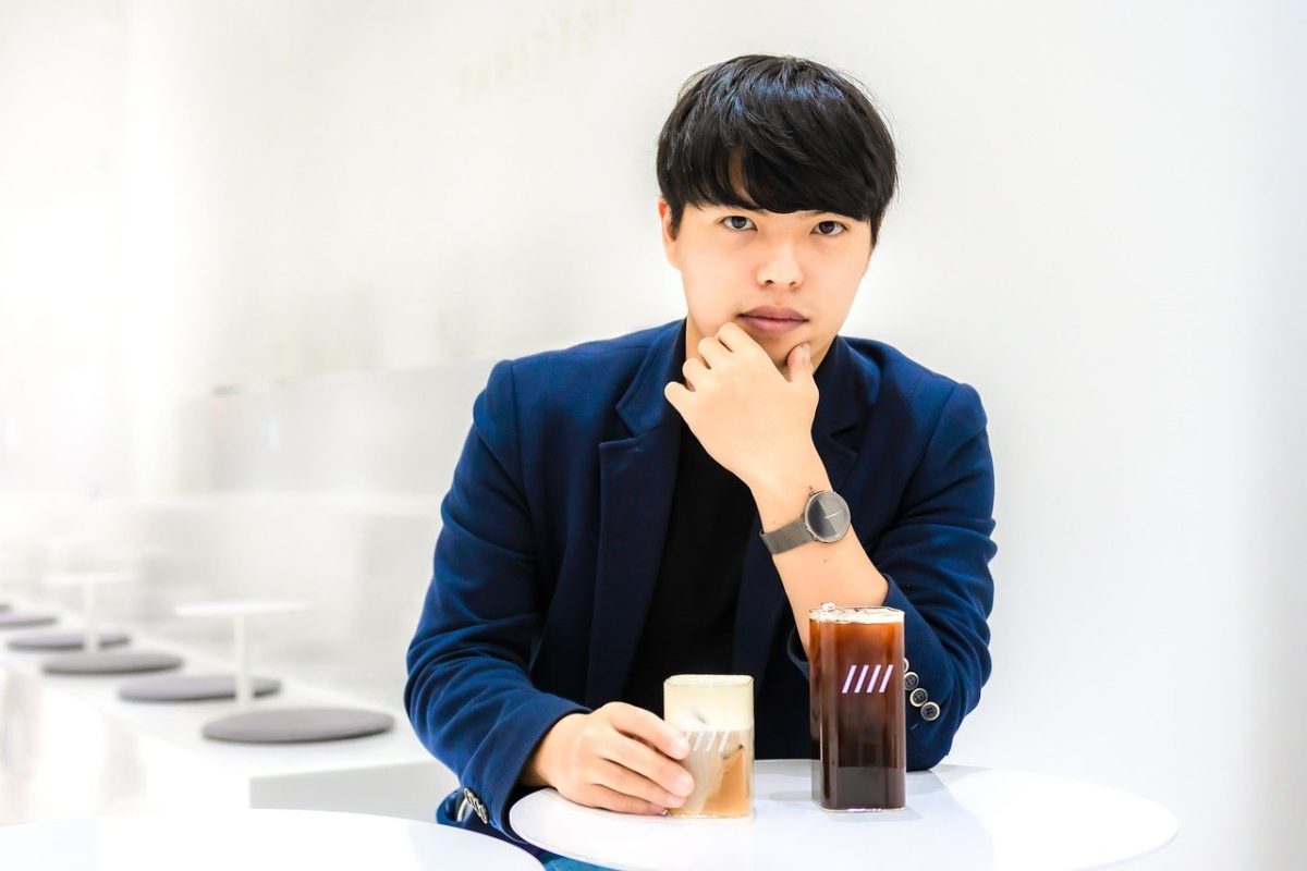 コンマバング×メンズヘアで女子ウケ一直線！スタイリングの秘訣は？