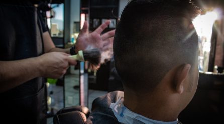 節約のためには格安カット？メリットとデメリットをご紹介