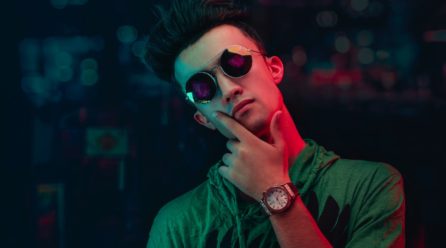 リバースパーマとは？万能なスタイリングとオススメスタイルを紹介