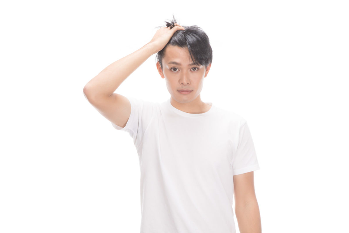 男性が髪を下すと似合わないのはなぜ？原因と対策！似合うスタイルを見つける方法
