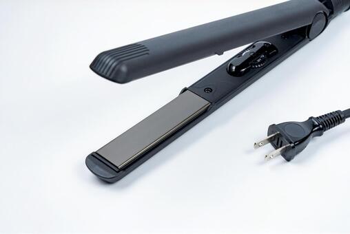 アイロンなしで髪をセットできる?メンズの簡単へアセット