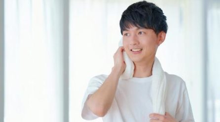 メンズがお風呂上がりにすべきヘアケア！ケアポイントもチェック