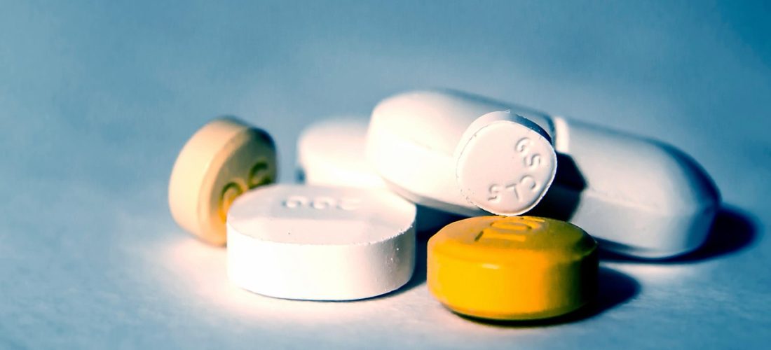 抜け毛の相談は皮膚科でも期待できる？それとも他のクリニック？