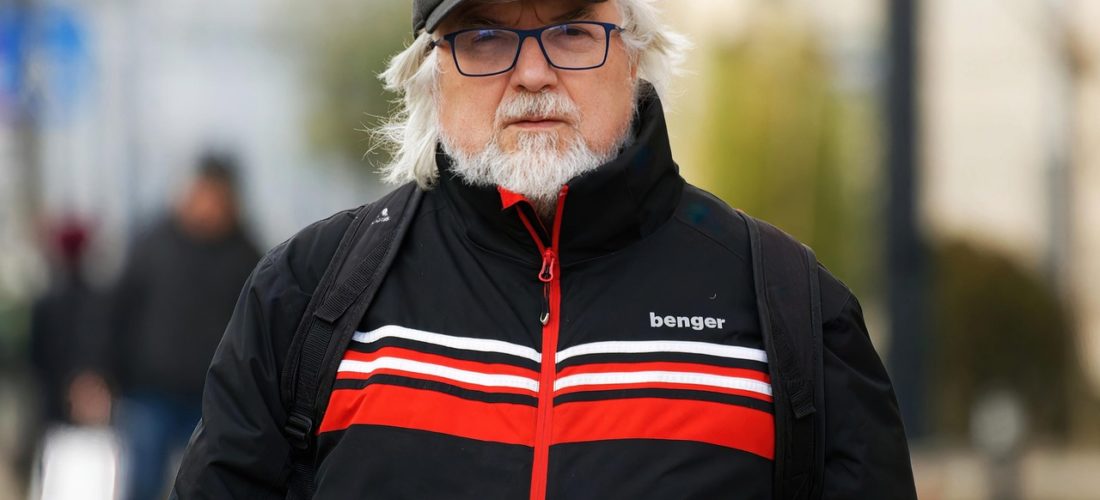 若白髪は染めるべき？そのままにしておくべき？解決策を徹底解説